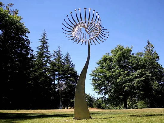 Decorazione da giardino per esterni Scultura moderna in metallo con vento cinetico Fornitore di sculture in metallo di alta qualità in acciaio inossidabile